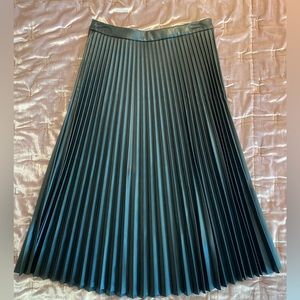 Pleather pleaded maxi skirt